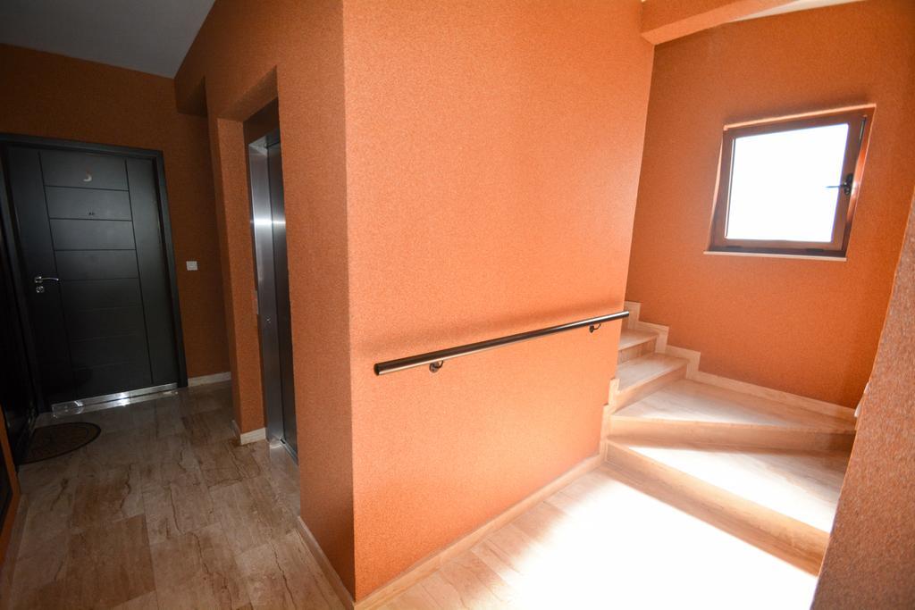 Apartment Mirjana Будва Екстер'єр фото