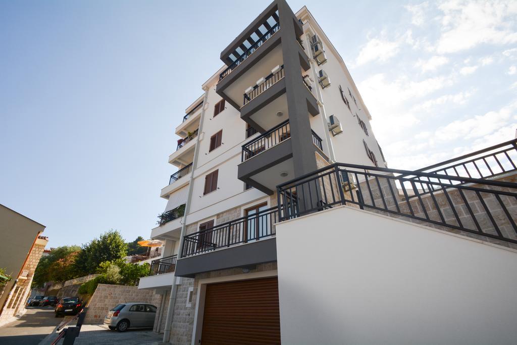 Apartment Mirjana Будва Екстер'єр фото