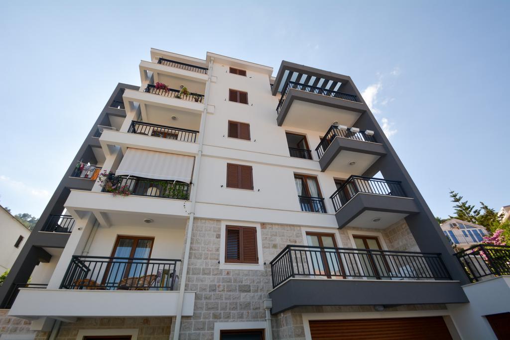 Apartment Mirjana Будва Екстер'єр фото